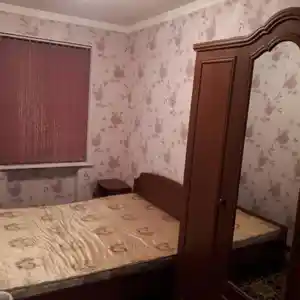 2-комн. квартира, 3 этаж, 50м², центр Универмаг магазин Tajmobile