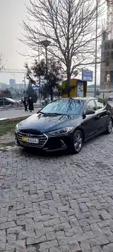 Hyundai Elantra, 2017-2