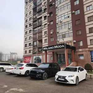 3-комн. квартира, 4 этаж, 90м², 103 мкр, Доми Милано Мода