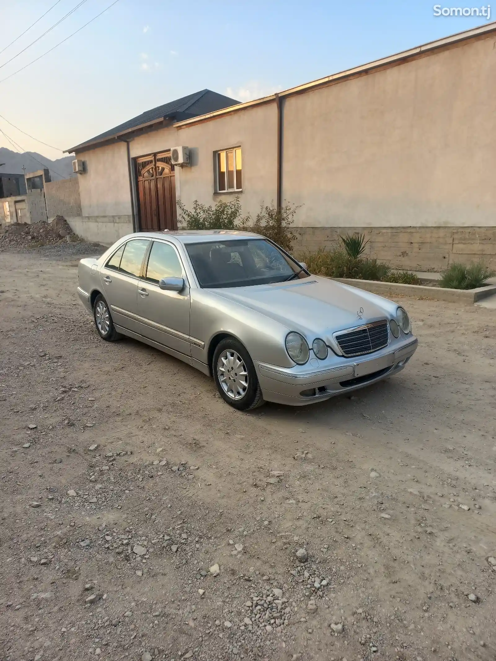 Mercedes-Benz E class, 2001-1