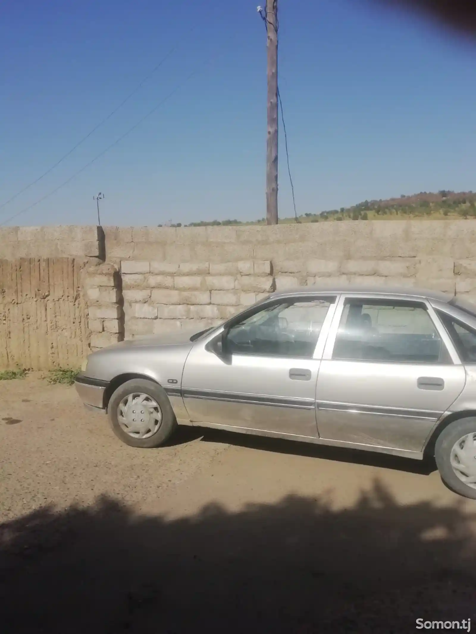 Opel Vectra A, 1992-2