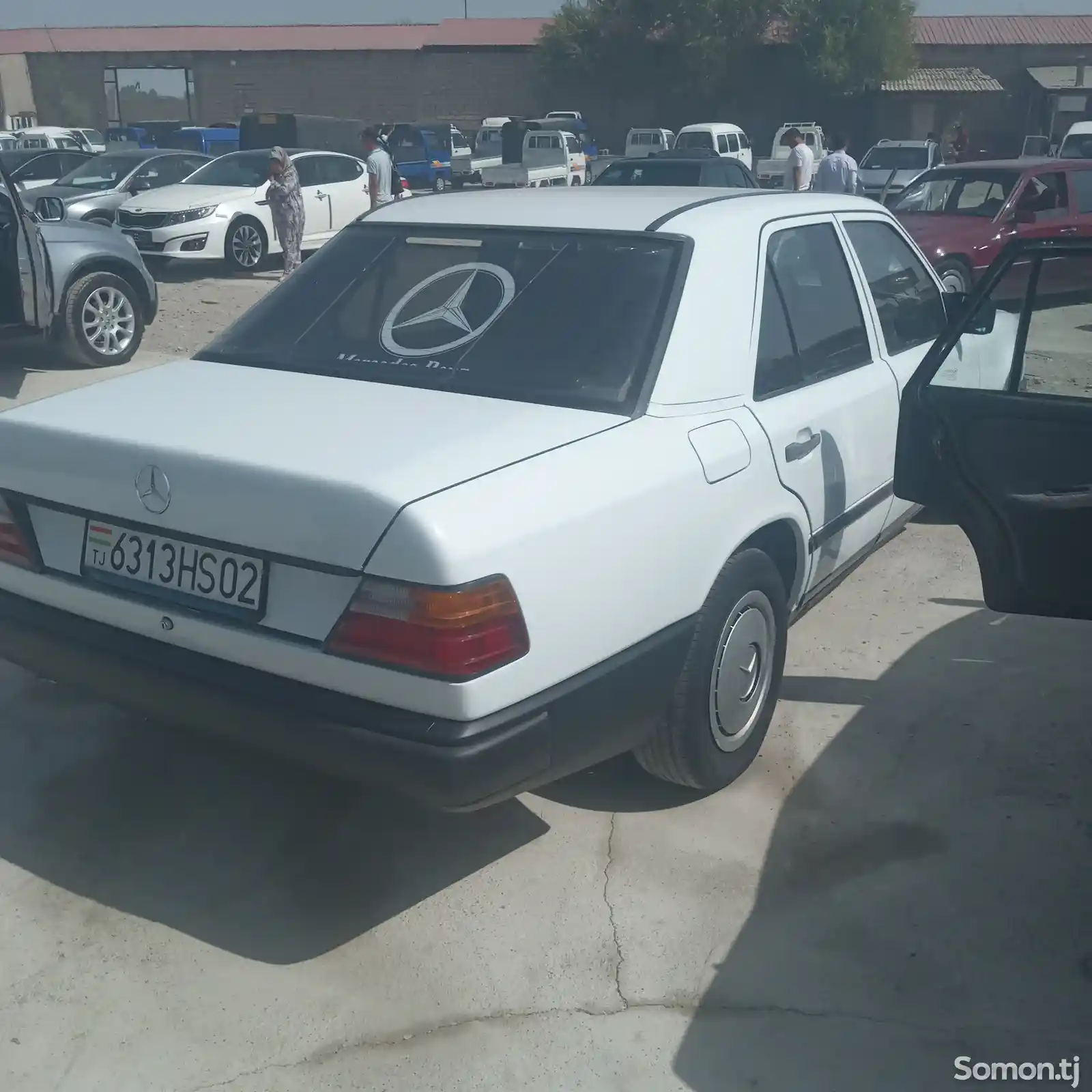 Mercedes-Benz W124, 1986-1