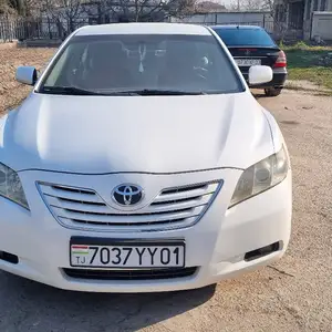 Toyota Camry, 2008