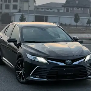 Toyota Camry, 2020