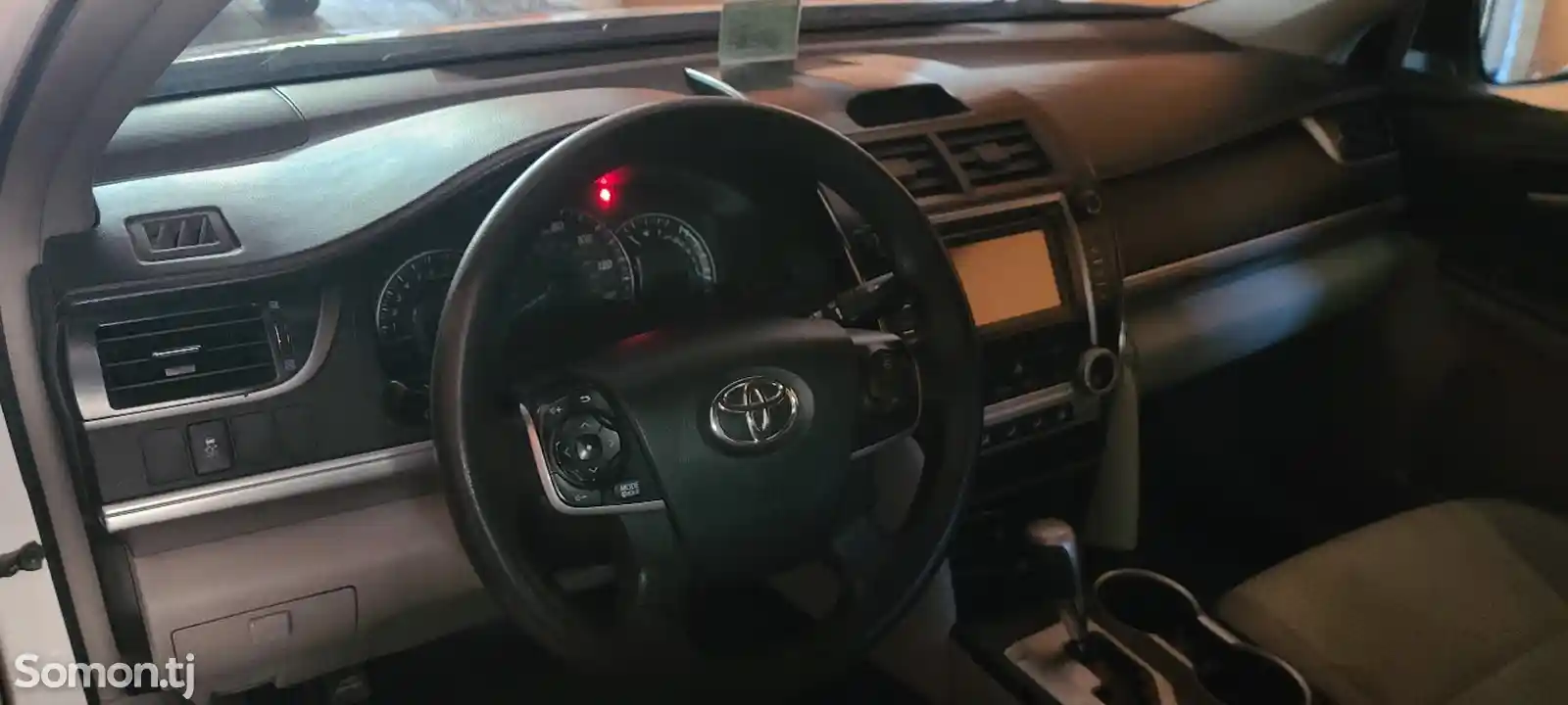 Toyota Camry, 2012-4