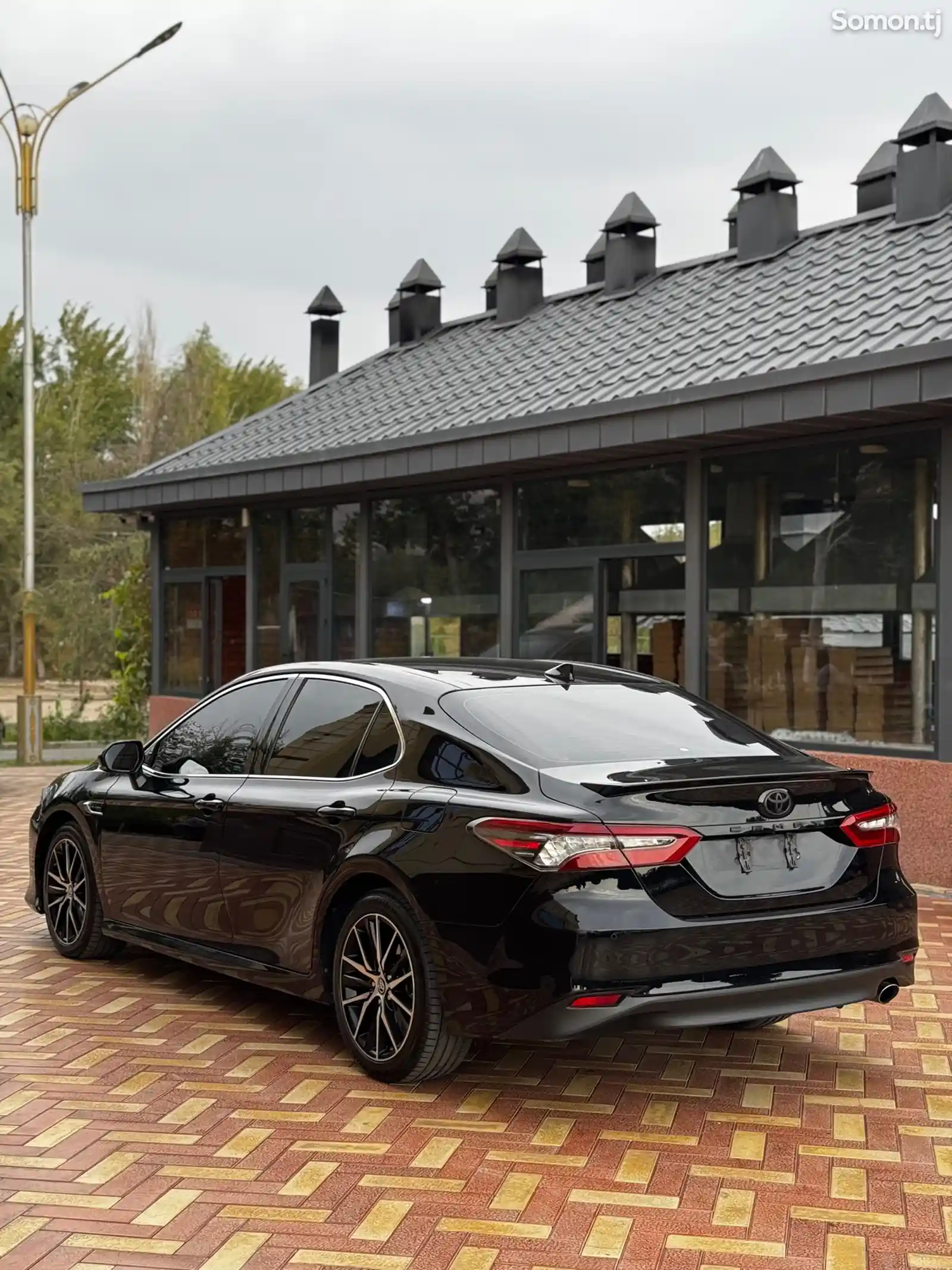 Toyota Camry, 2018-5