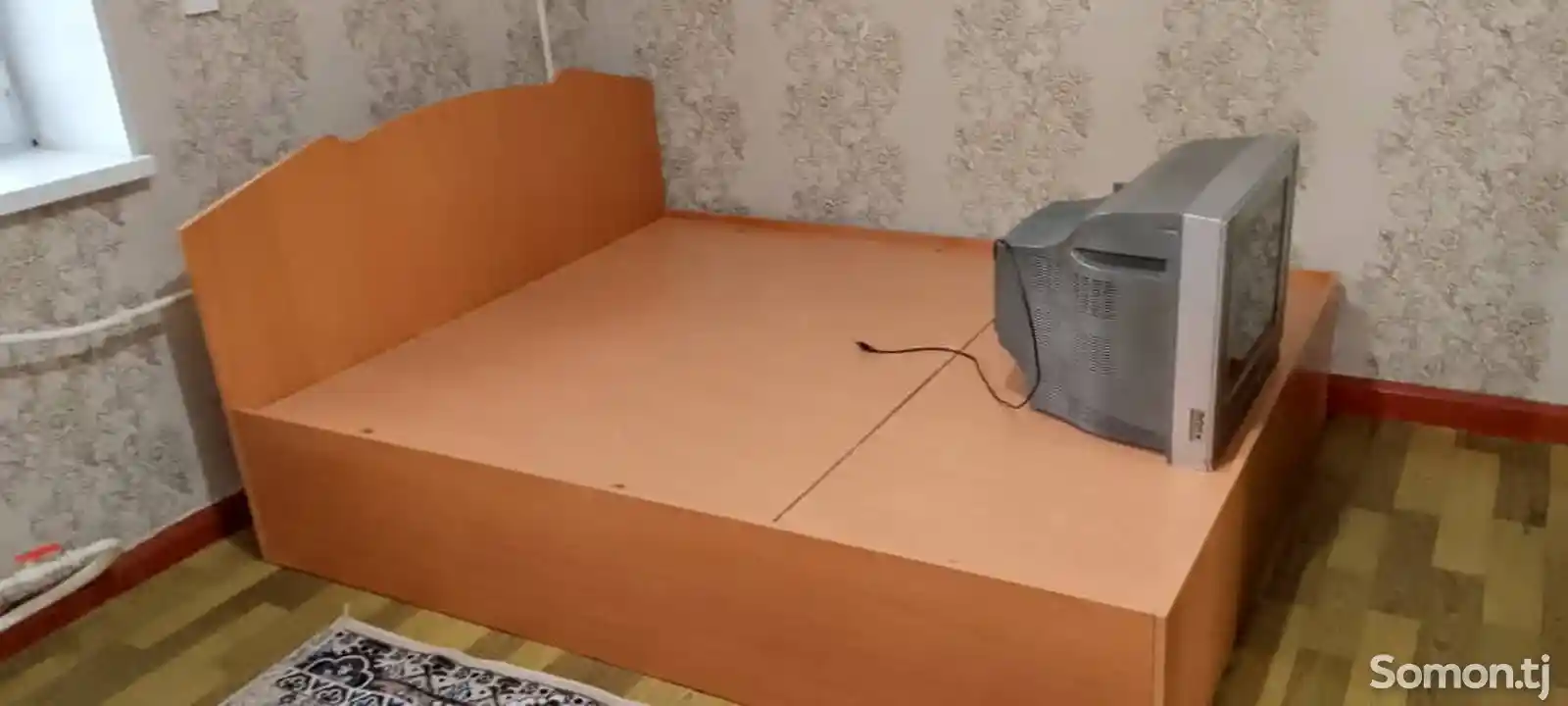 Кровать двухспальная-1