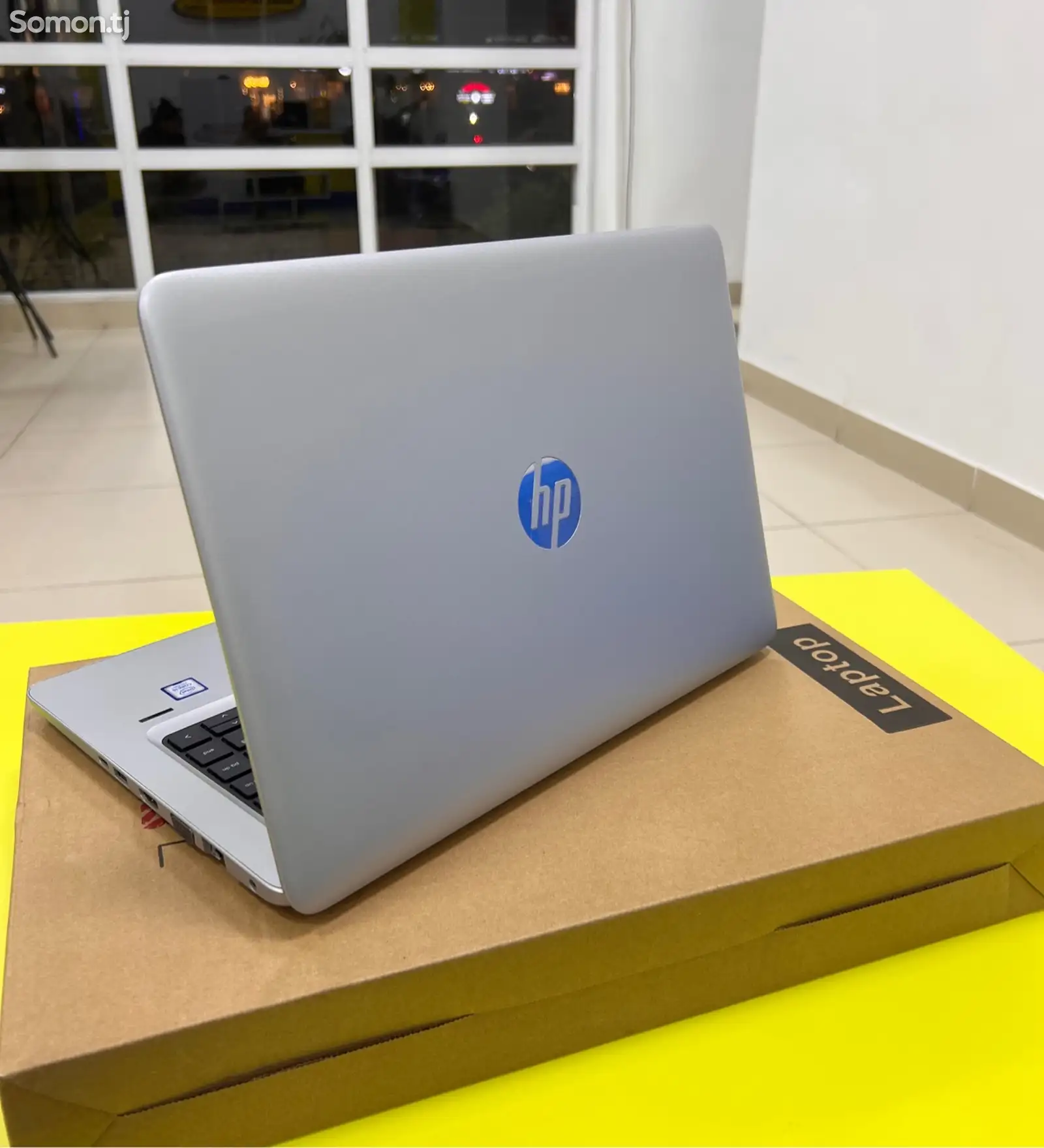 Ноутбук HP core i5 7200U 8GB 256GB SSD-1