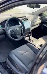 Toyota Camry, 2015-5