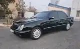 Mercedes-Benz E class, 2001-4