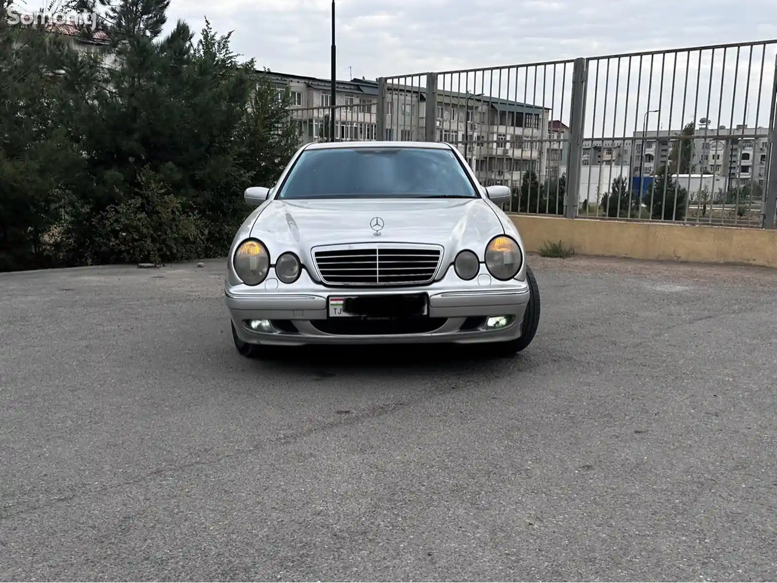 Mercedes-Benz E class, 2001-2