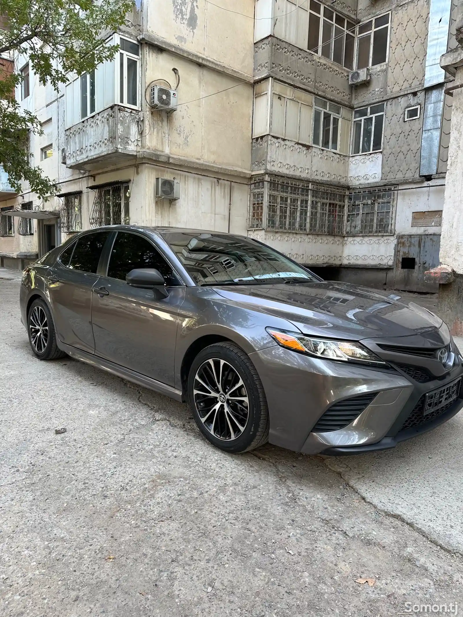 Toyota Camry, 2018-3