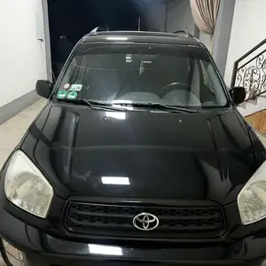 Toyota RAV 4, 2002