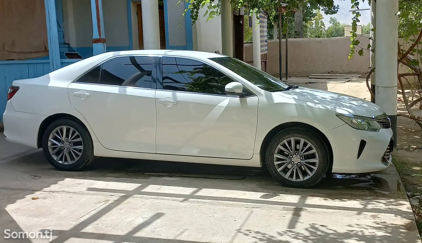 Toyota Camry, 2014-1