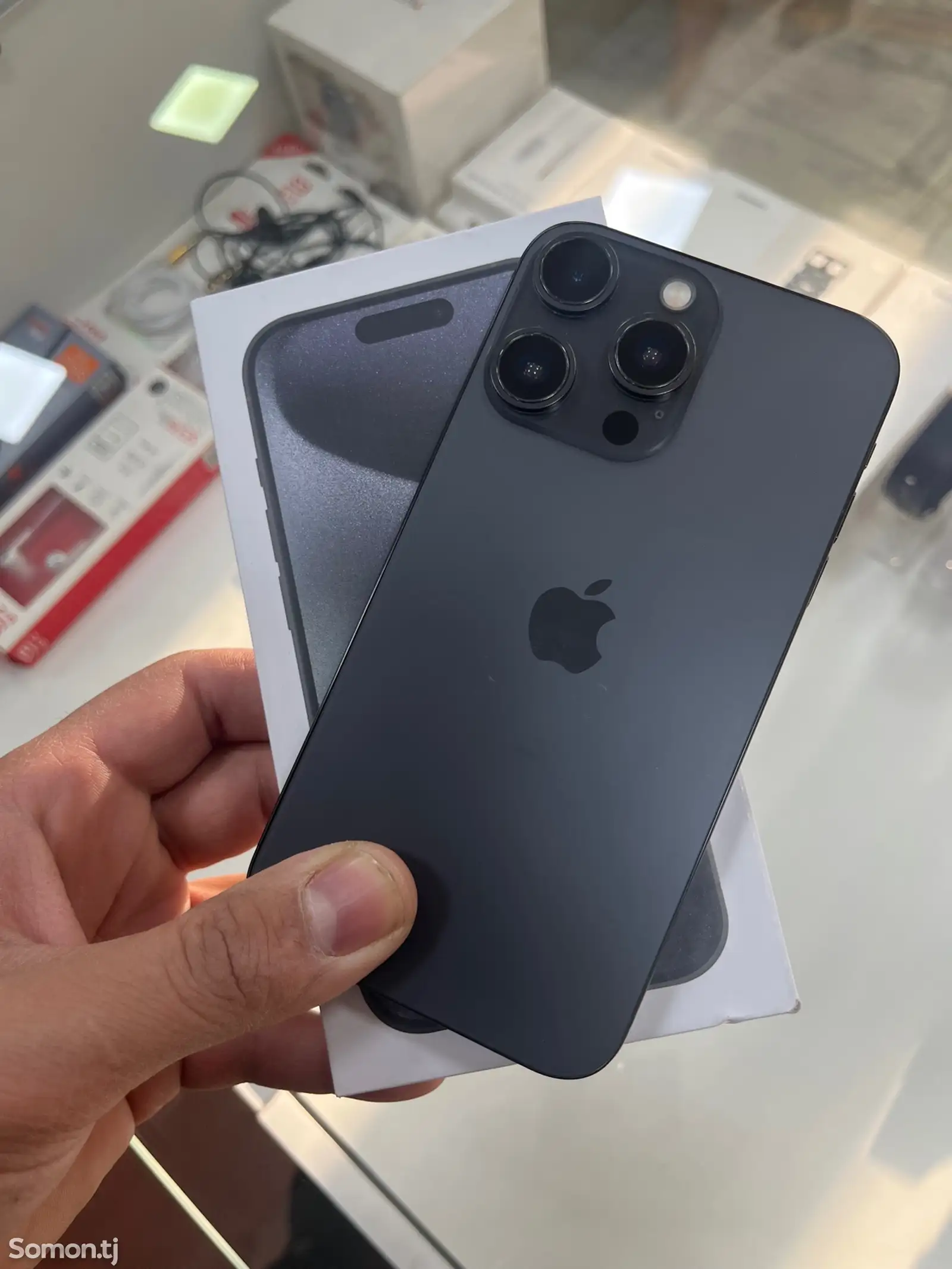 Apple iPhone Xr в корпусе 15 pro, 128 gb, Black