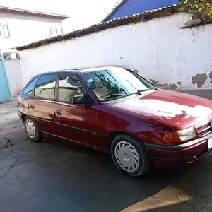 Opel Astra F, 1992