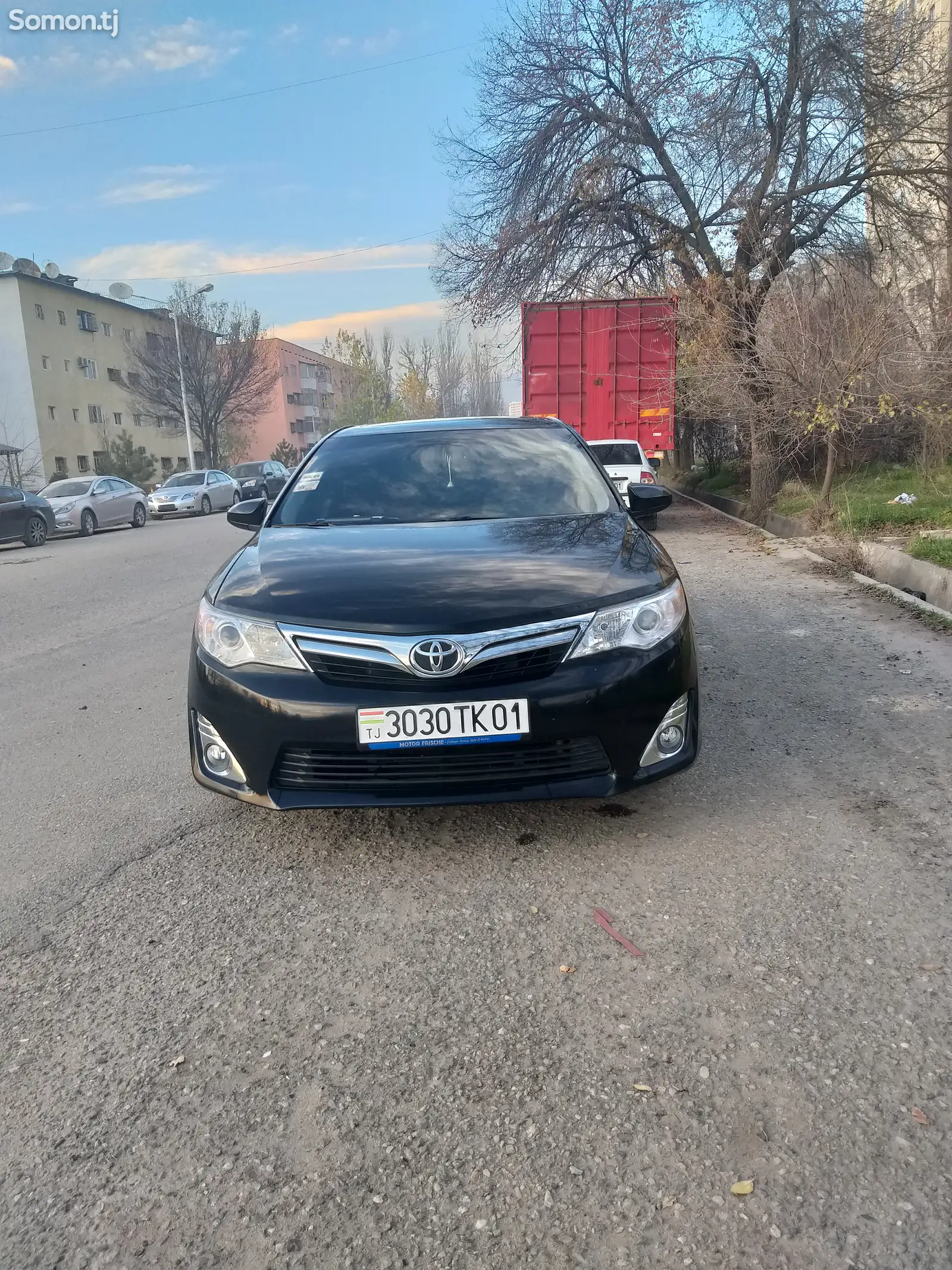 Toyota Camry, 2013-1