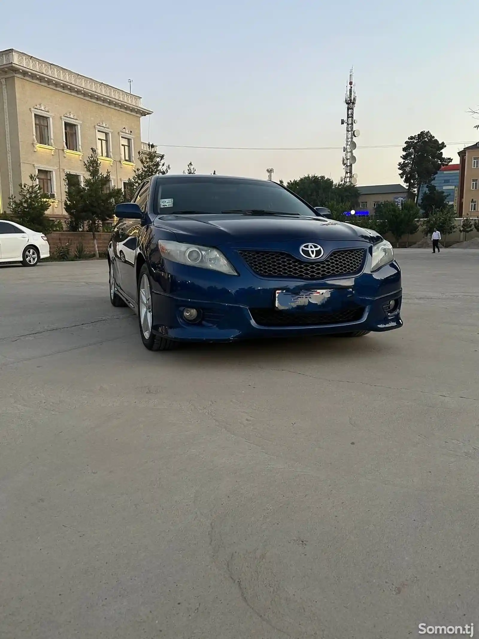 Toyota Camry, 2011-8