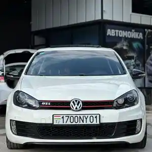 Volkswagen Golf, 2011