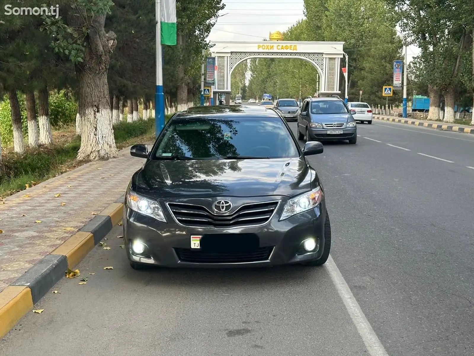 Toyota Camry, 2011-1