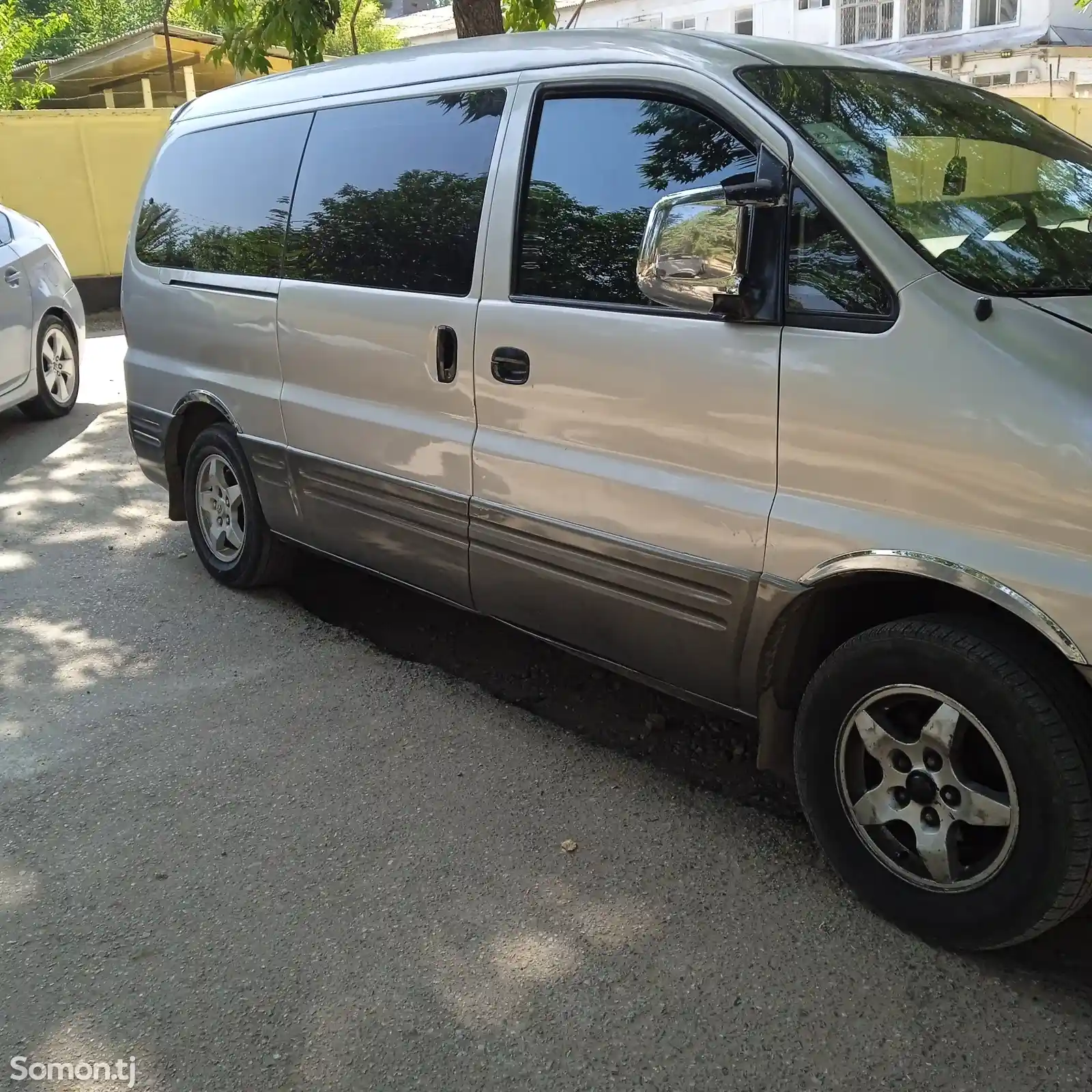 Hyundai Starex, 2001-7