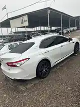 Toyota Camry, 2018-4