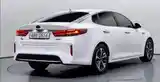 Kia K5, 2016-4