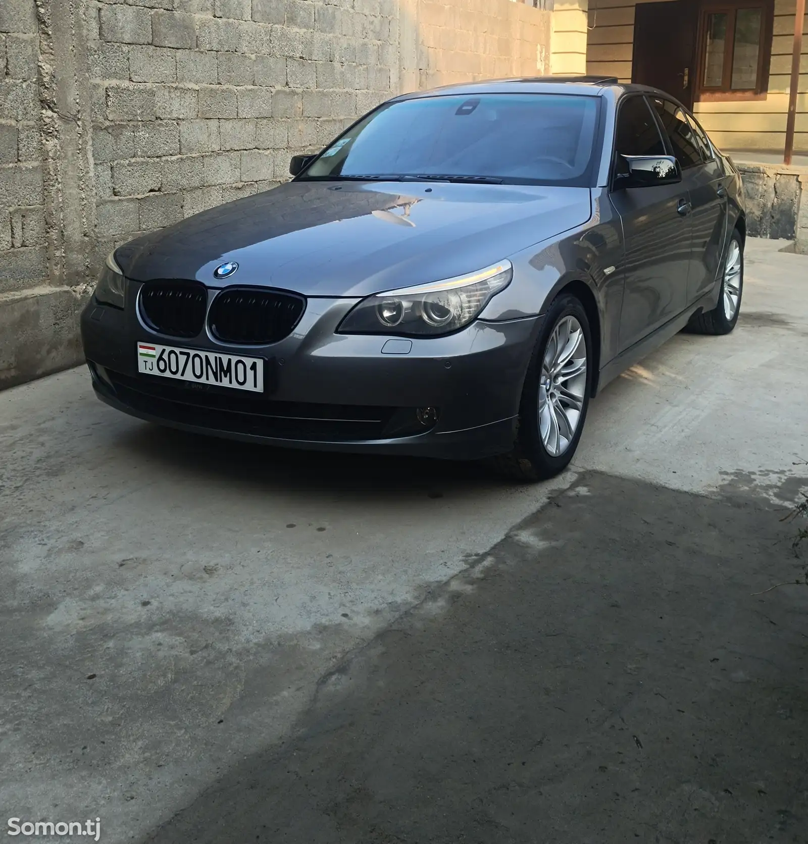 BMW 5 series, 2009-1