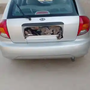 Kia Rio, 2002