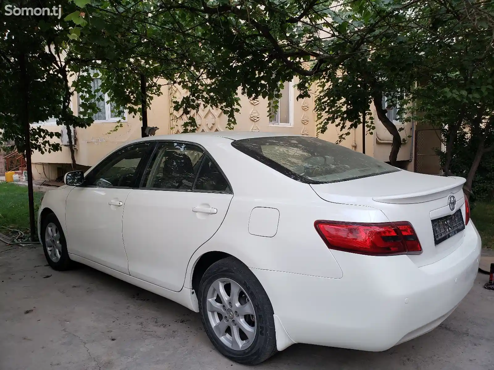 Toyota Camry, 2011-1