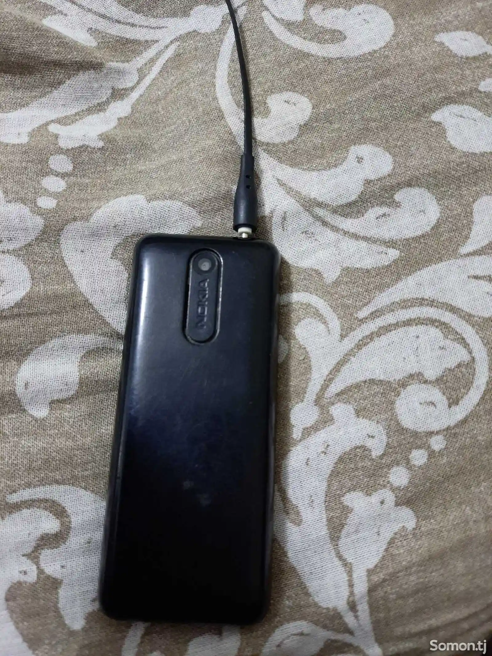 Телефон Nokia-2