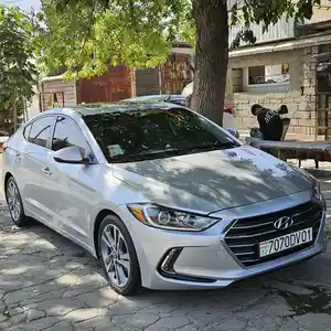 Hyundai Elantra, 2017