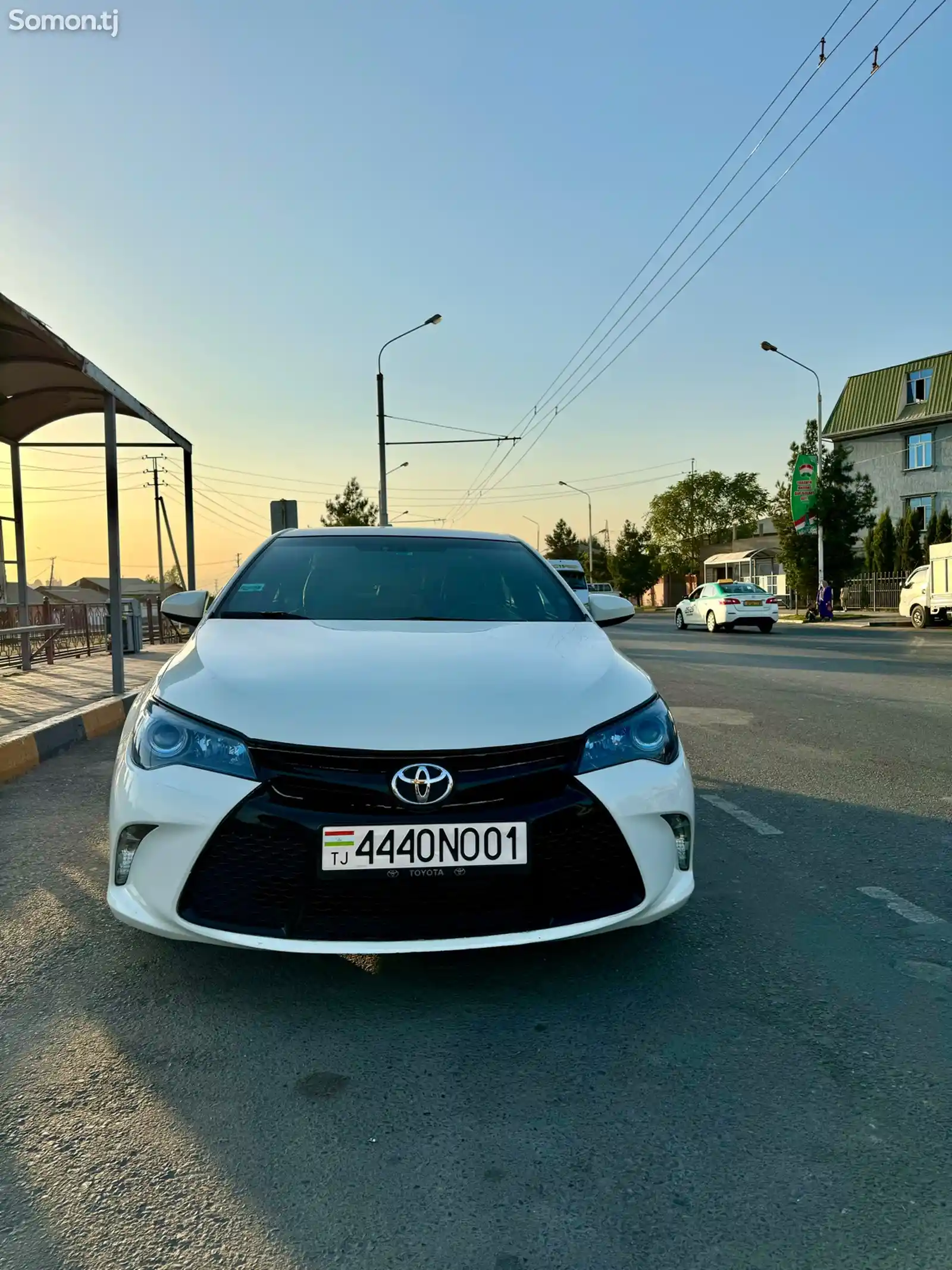 Toyota Camry, 2015-4