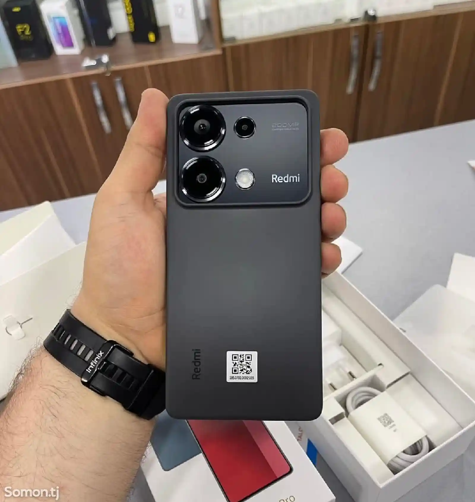 Xiaomi Redmi Note 13 Pro 8+4/256Gb Black-1