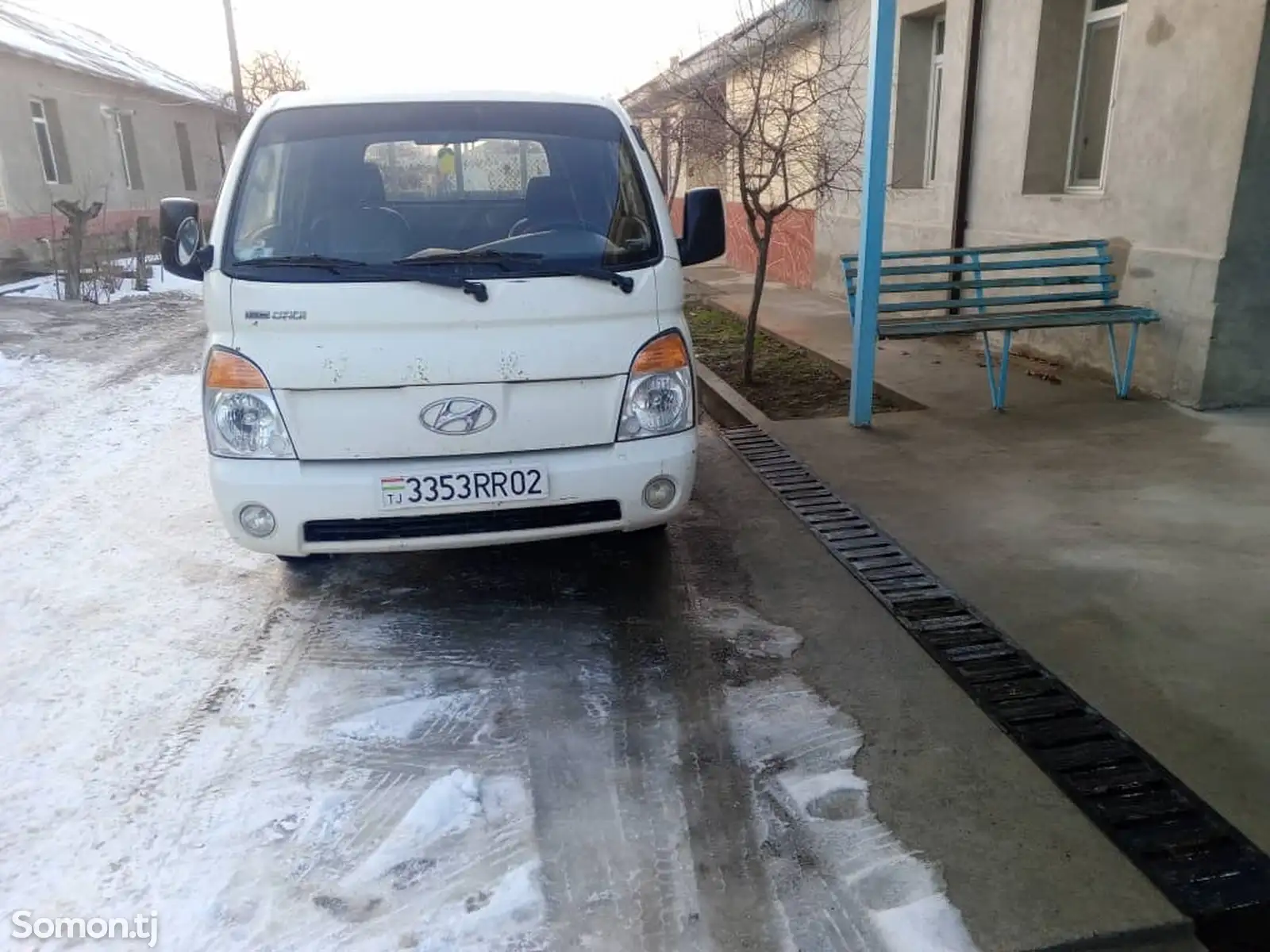 Бортовой автомобиль Hyundai Porter, 2010-1