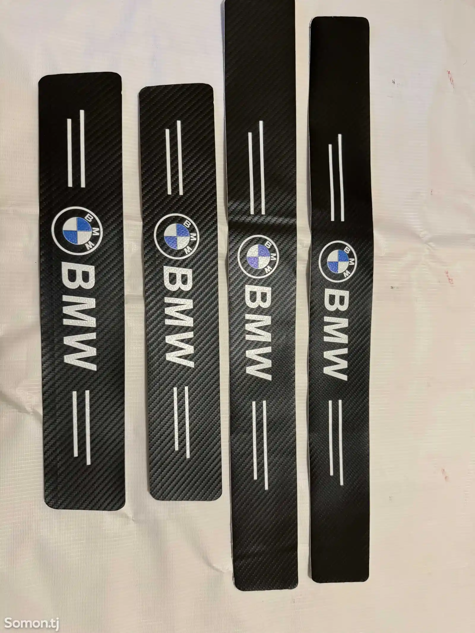Защитная наклейка на пороги BMW-2