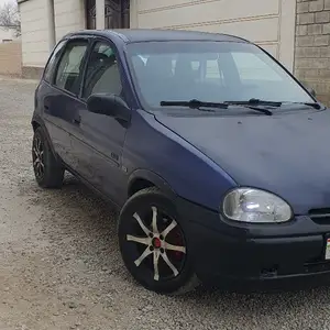 Opel Corsa, 1996