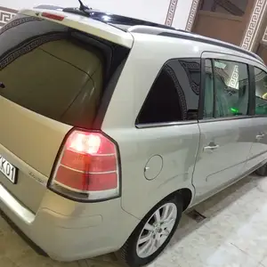 Opel Zafira, 2006