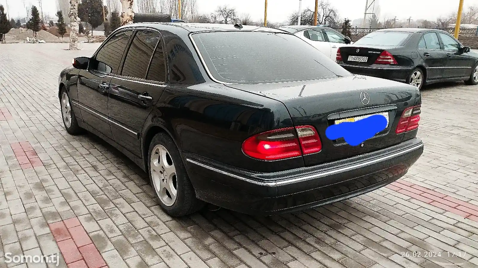 Mercedes-Benz E class, 2000-1