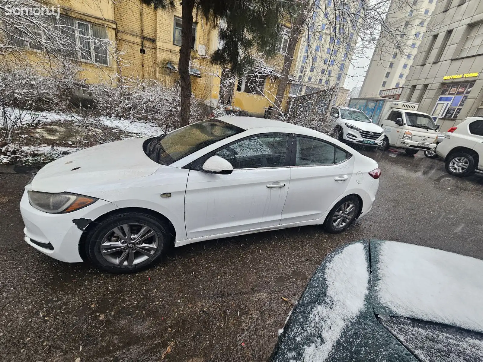 Hyundai Elantra, 2016-1