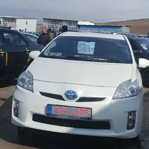 Toyota Prius, 2011