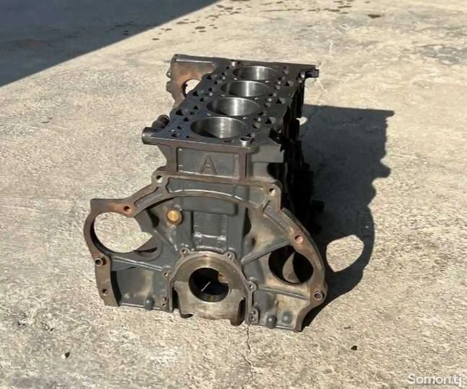 Блок двигателя от Kia sportage-1