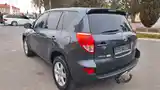 Toyota Rav 4, 2010-5