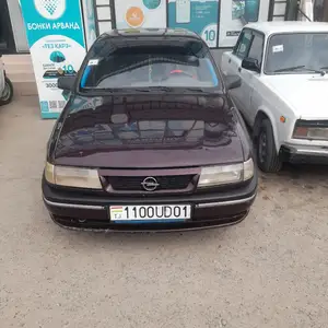 Opel Vectra B, 1992