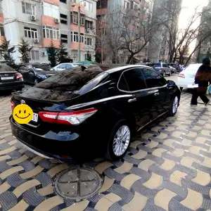 Toyota Camry, 2019