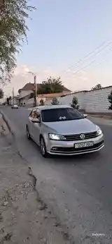 Volkswagen Jetta, 2015-11