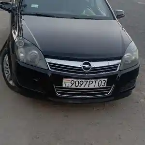 Opel Astra H, 2008