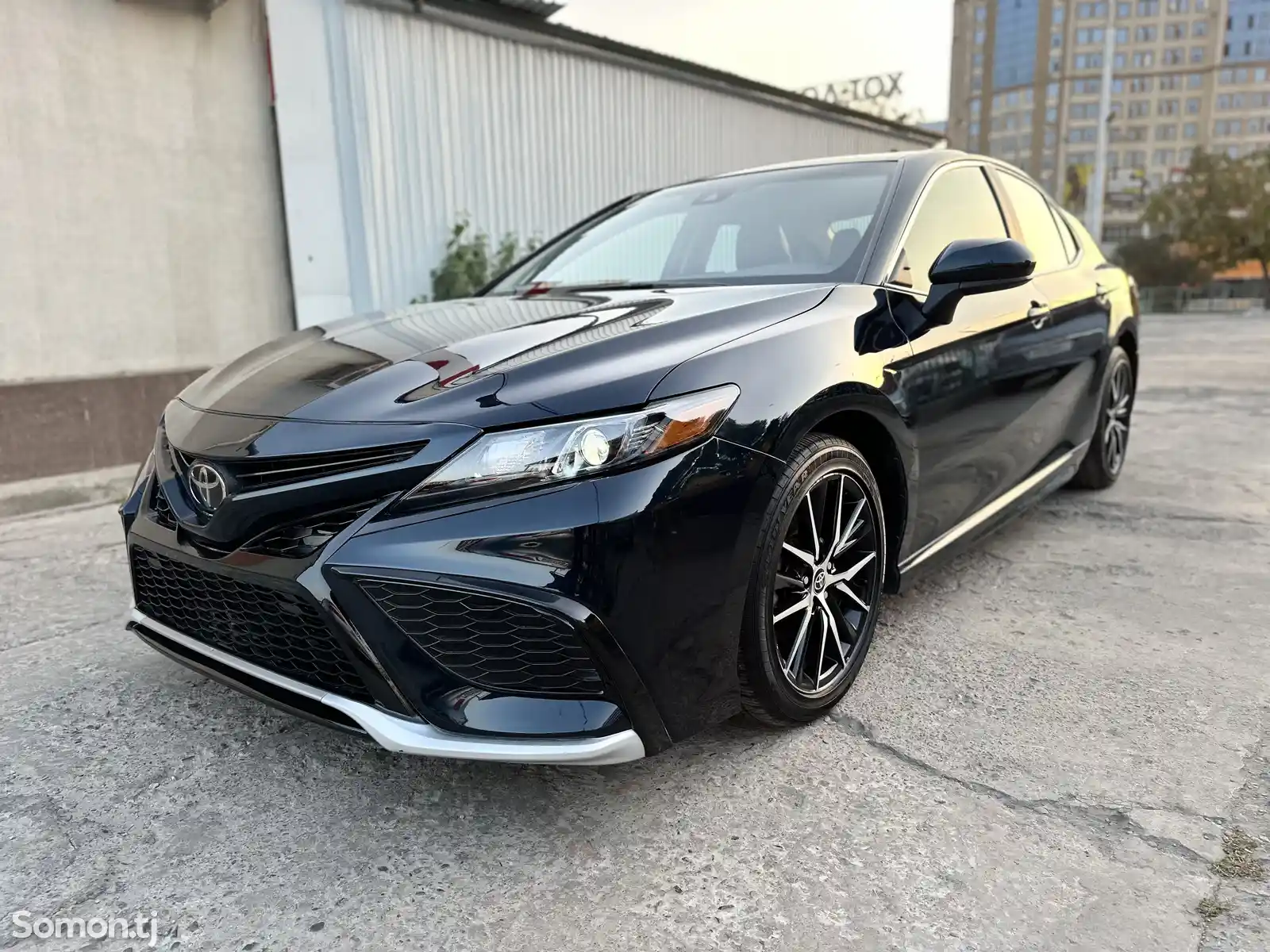 Toyota Camry, 2021-1