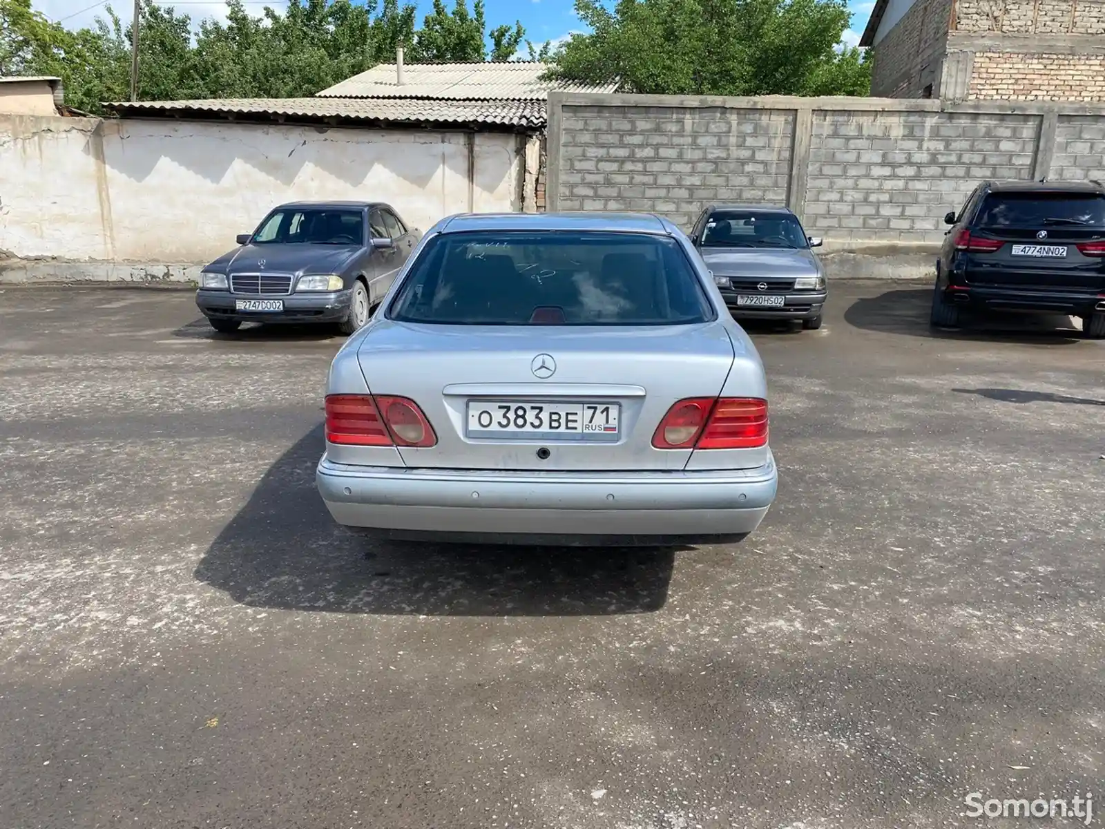 Mercedes-Benz E class, 2000-5