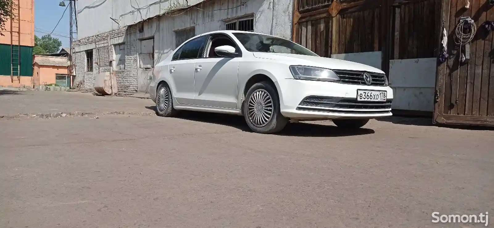 Volkswagen Jetta, 2015-6